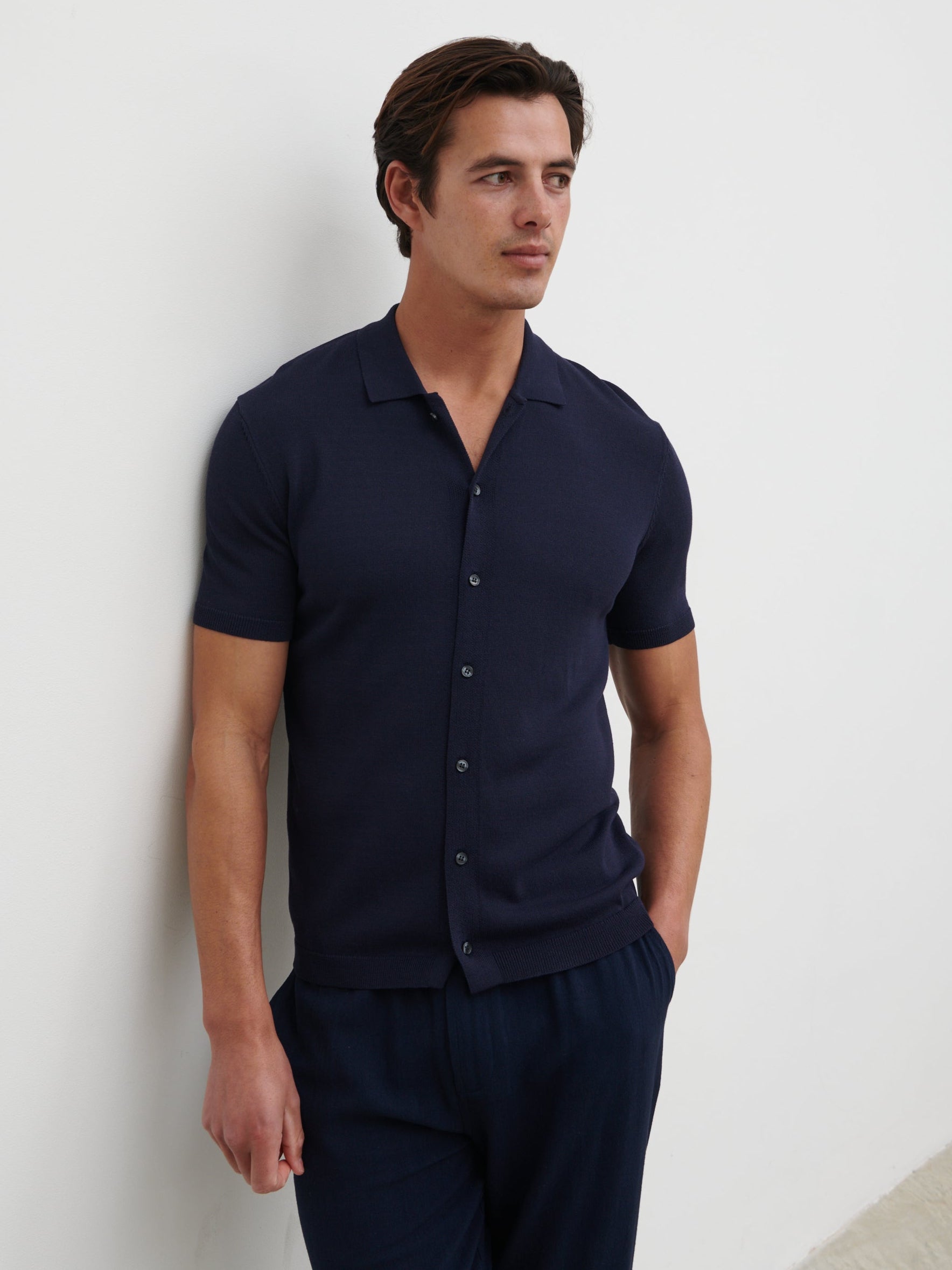 Angus Lightweight Button Down Knitted Shirt - Navy