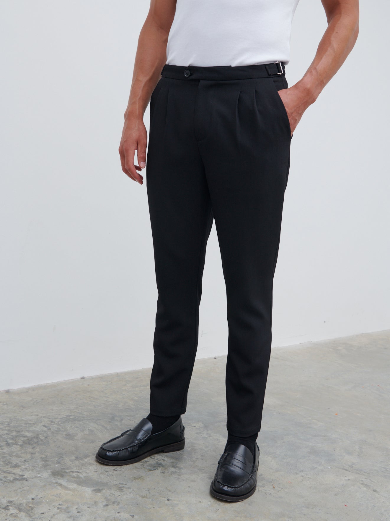 Axton Tailored Trousers - Black