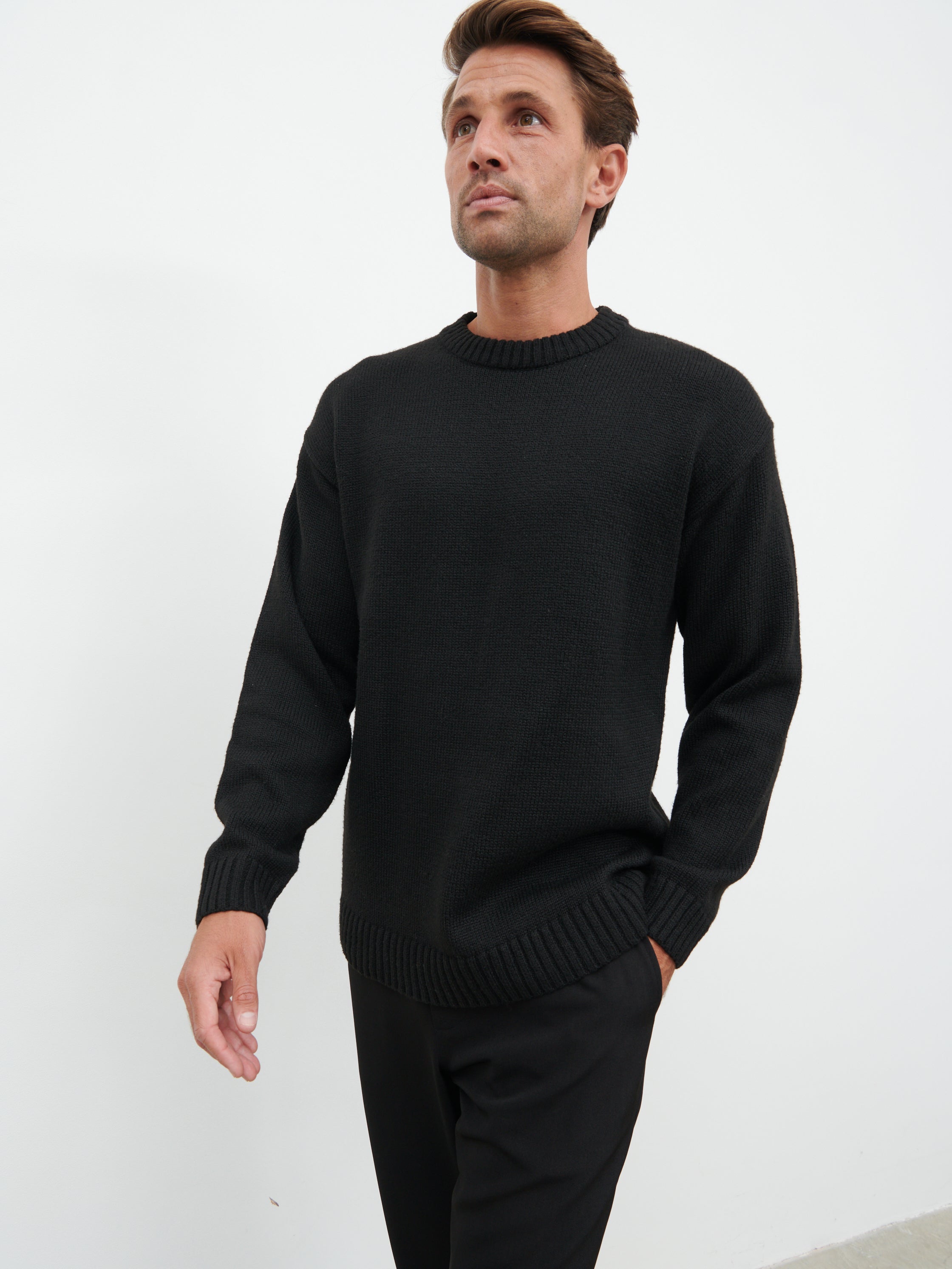 Banks Crew Neck Knit Jumper - Black