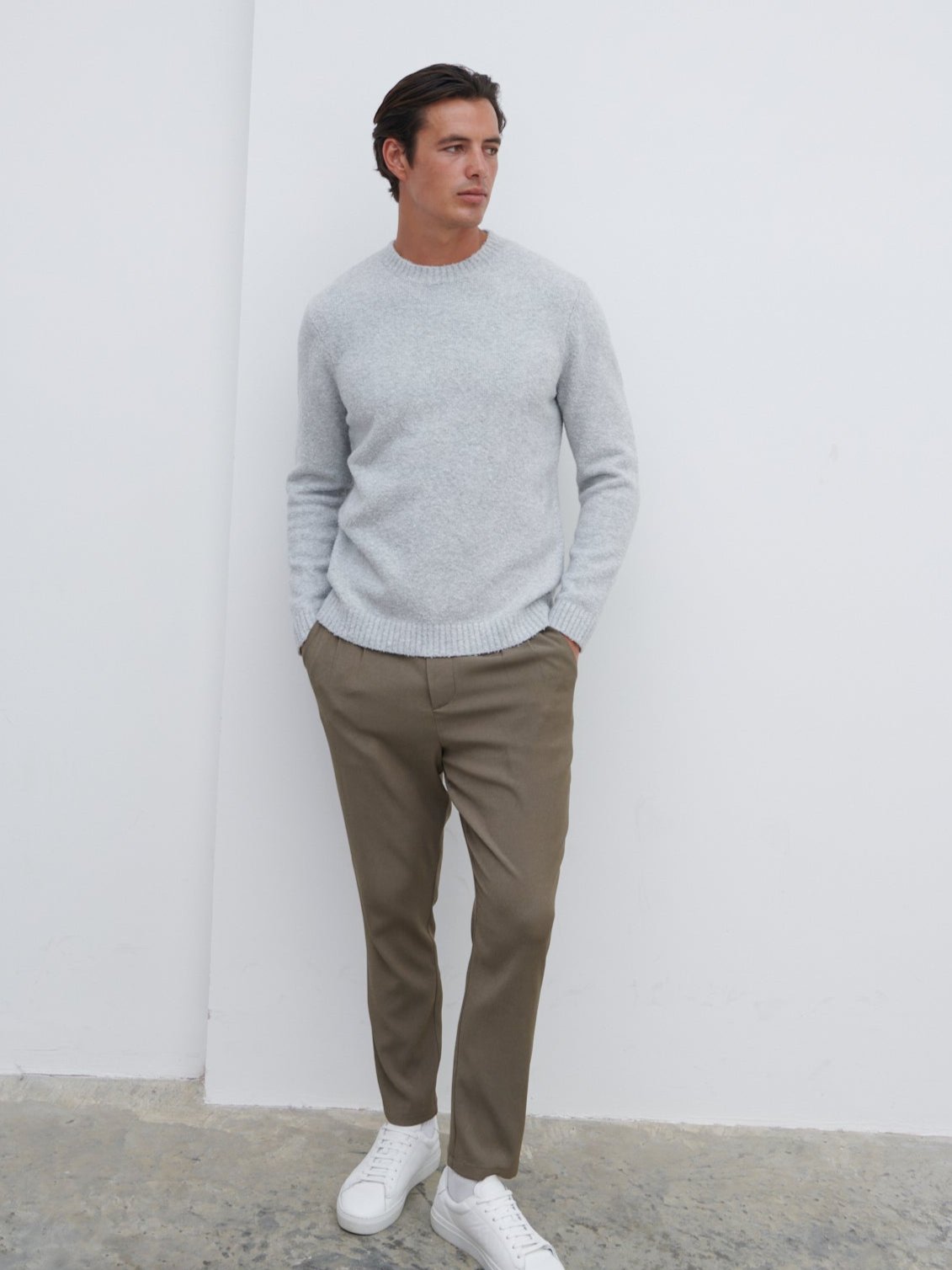 Cameron Crew Neck Jumper - Light Grey