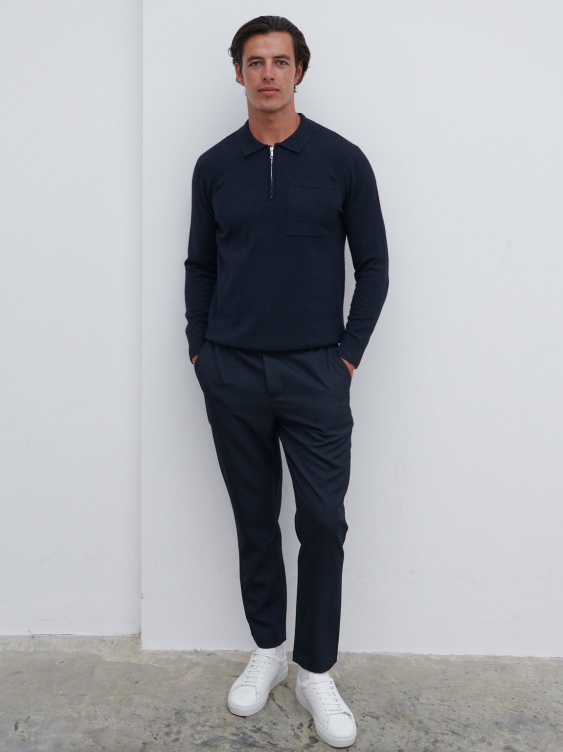 Ernest Quarter Zip Jumper - Navy