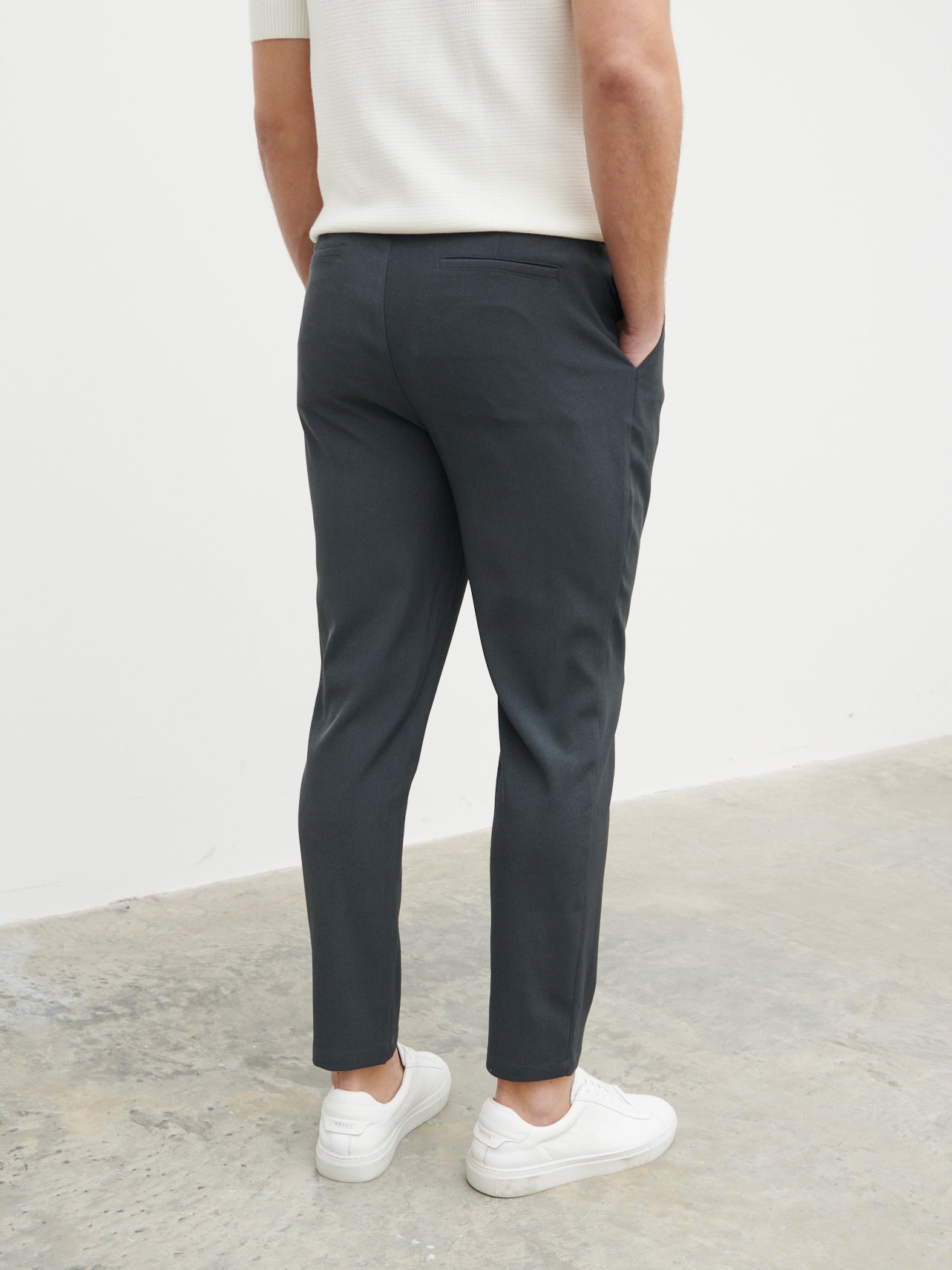 Henry Tailored Trouser - Charcoal