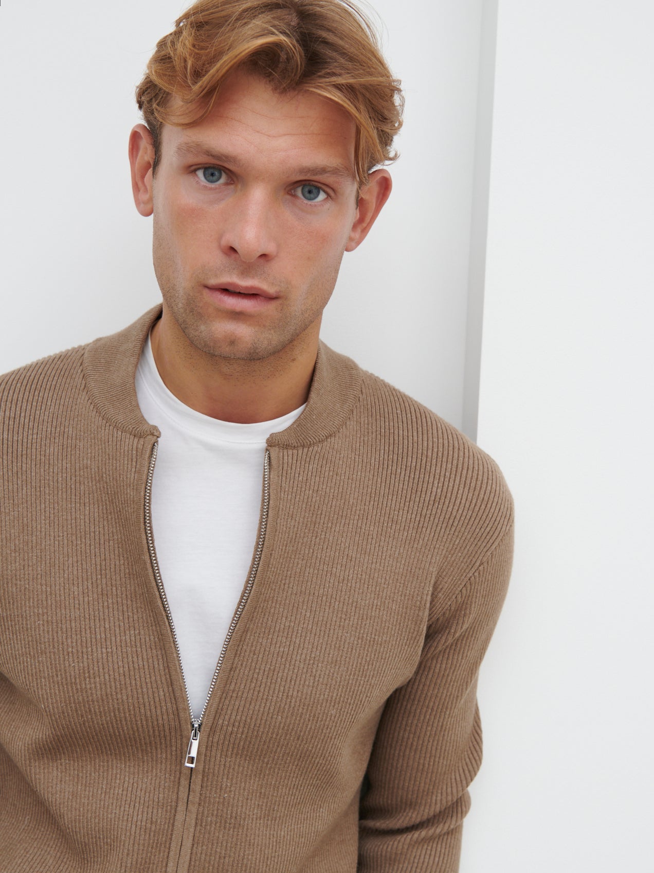 Maddox Ribbed Knit Bomber Jacket - Tobacco