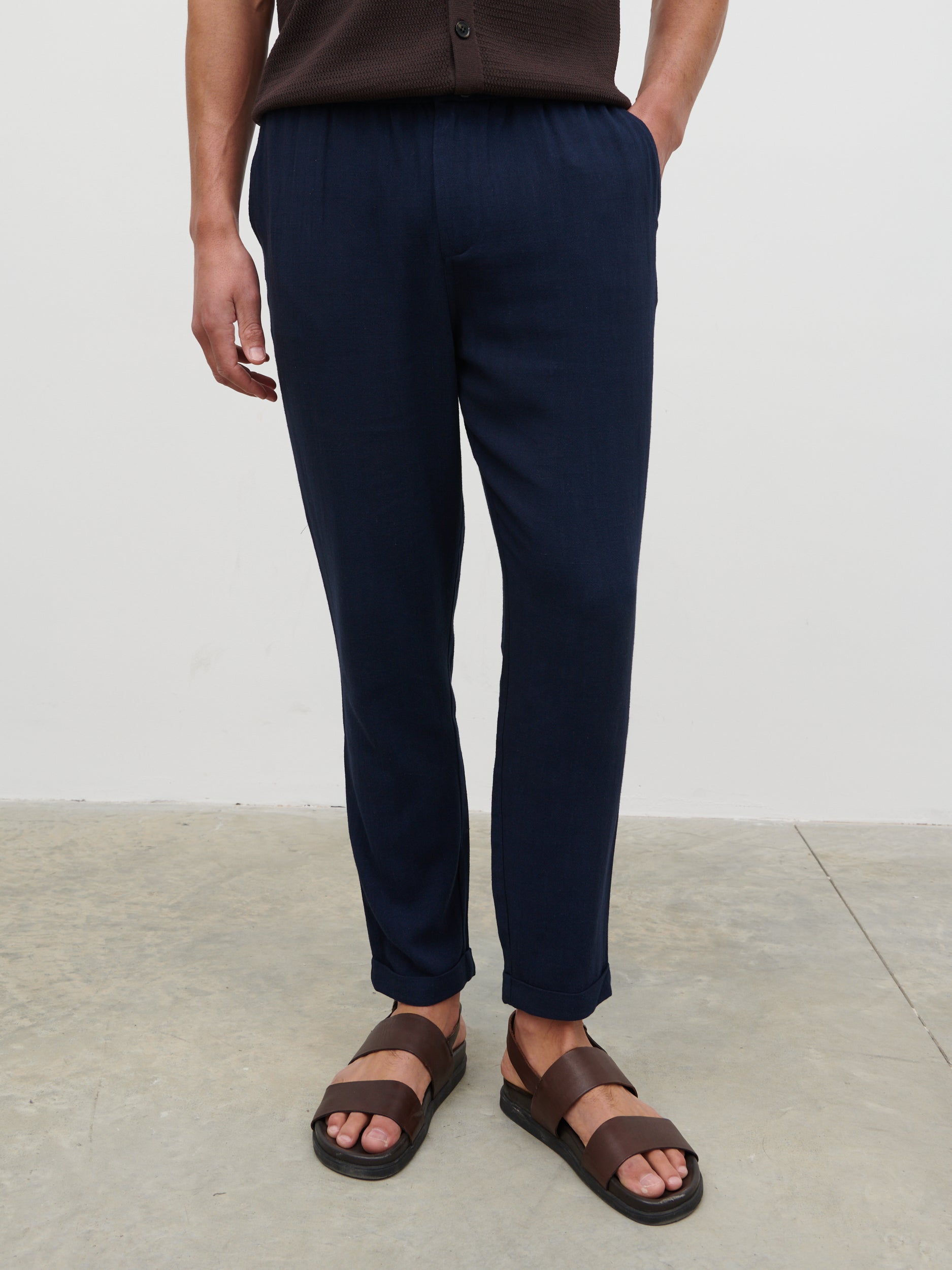 Rafe Linen Drawstring Trousers - Navy