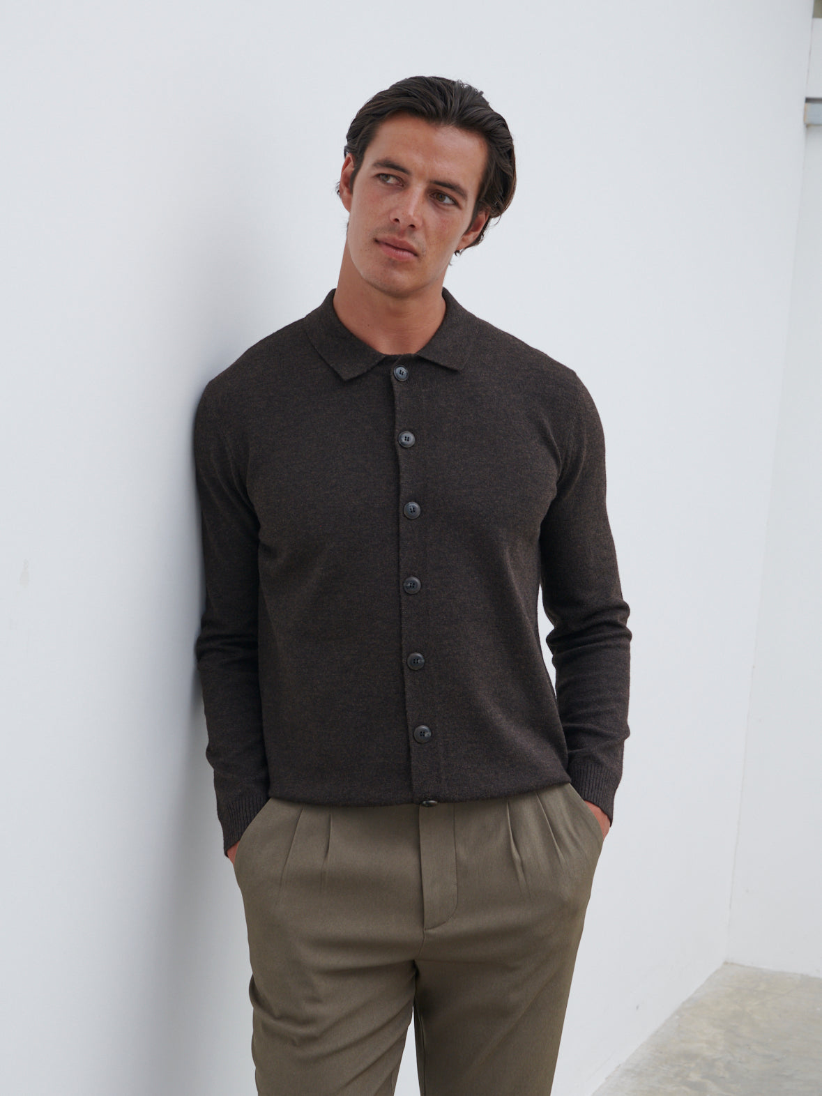 Ronnie Lightweight Knit Shirt - Dark Brown