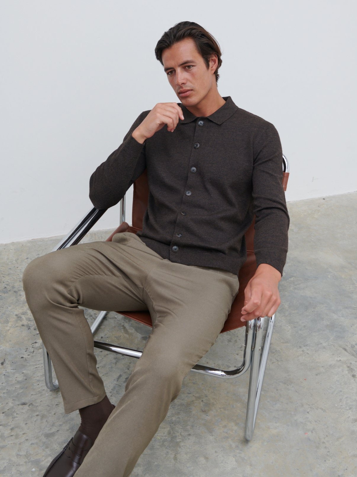 Ronnie Lightweight Knit Shirt - Dark Brown