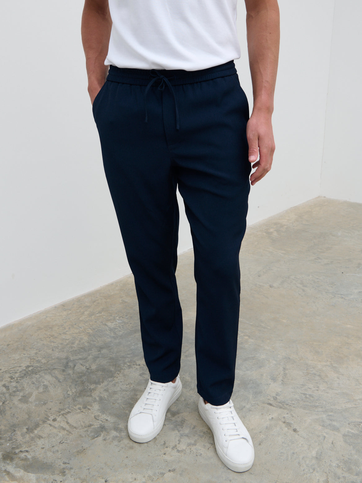 Timothe Drawstring Trouser - Navy