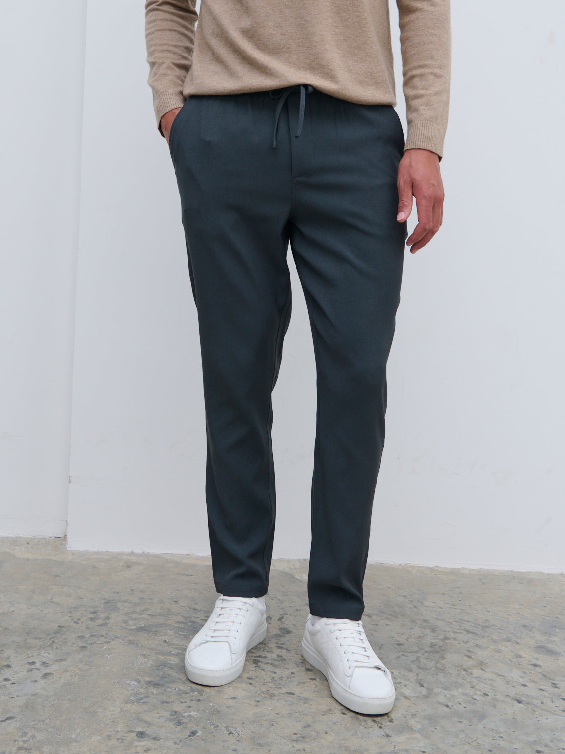 Timothe Drawstring Trouser - Charcoal