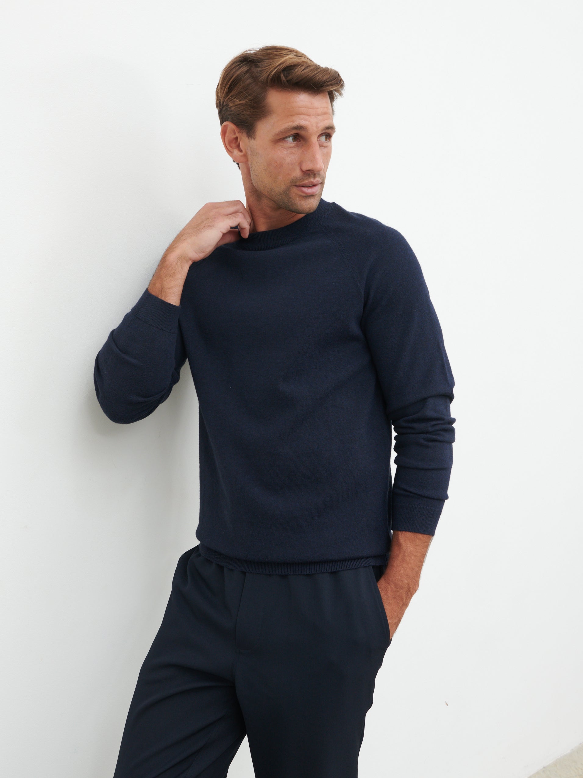 Wyatt Crew Neck Knit Jumper - Navy